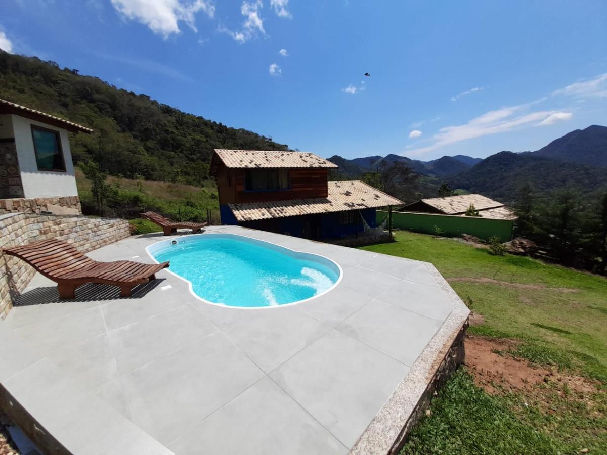 Villa Chale Com Agua De Nascente E Com Vista Panoramica Lumiar Exterior foto